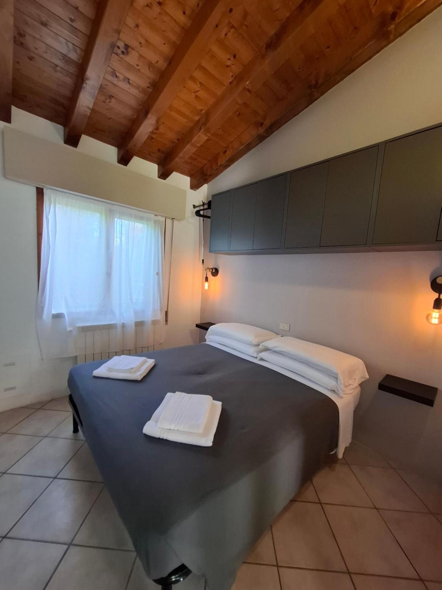 Villaggio Turistico Dei Tigli Padenghe sul Garda Room photo